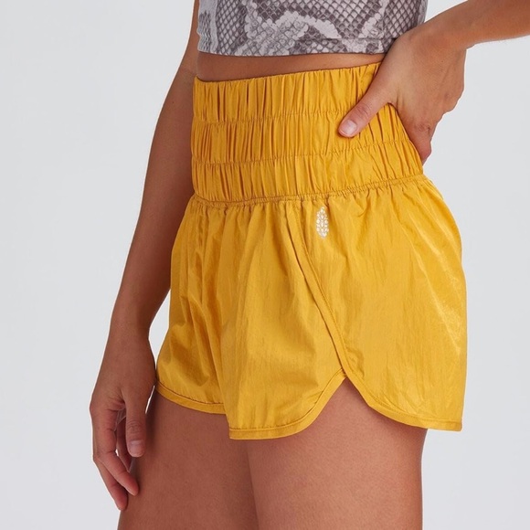 Free People “The Way Home Short” in Yellow Gold - Picture 1 of 6
